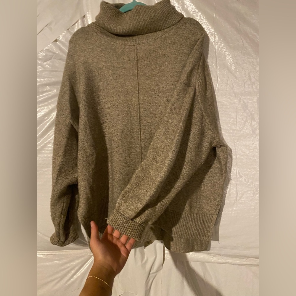 Oversized turtle neck sweater